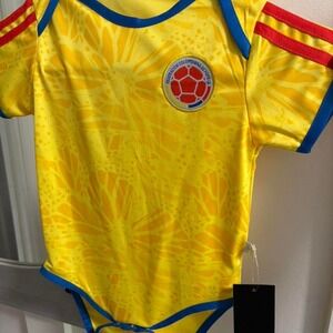 Colombia National Team Soccer Jersey Bodysuit Infant Yellow NWT